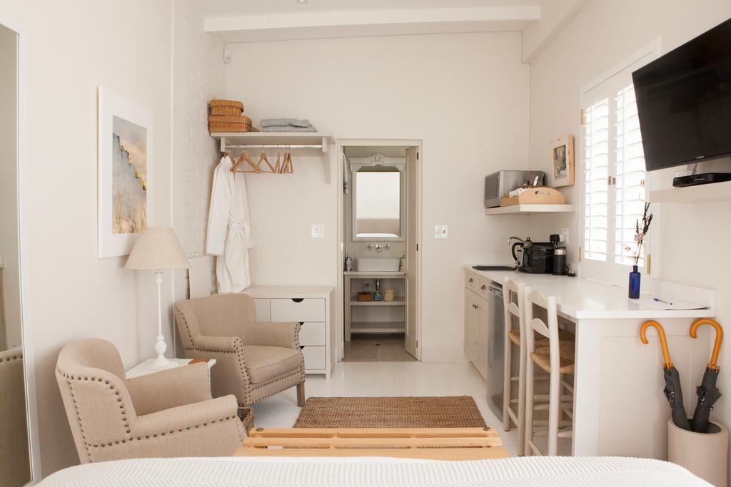 33 Strawberry Lane - Studio And Cottage 开普敦 客房 照片